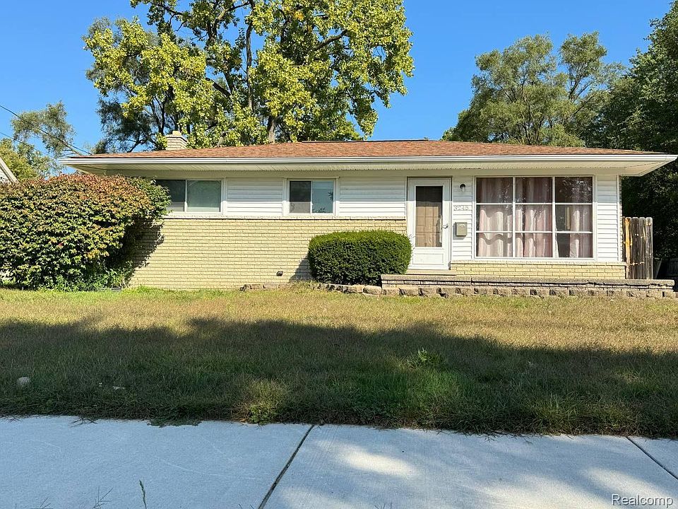 1st image of 3245 Berkshire Ave