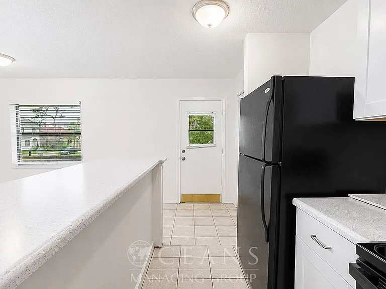 301 Riverview Blvd #2 — Photo 9