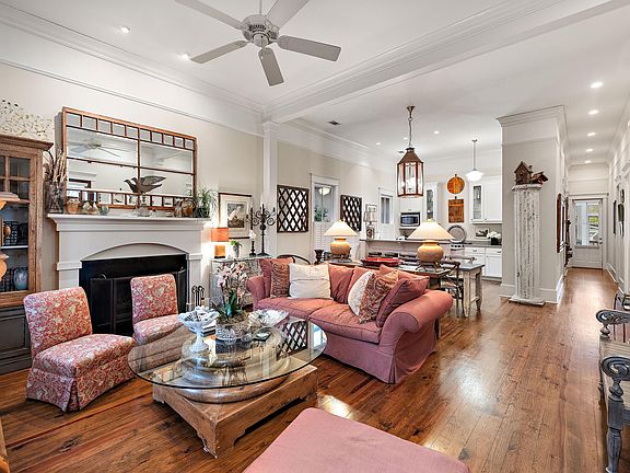 4th image of 154 Ionsborough St