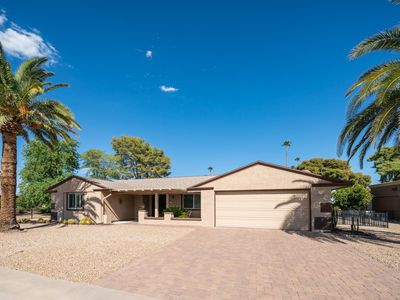 16021 N Lakeforest Dr, Sun City, AZ, 85351