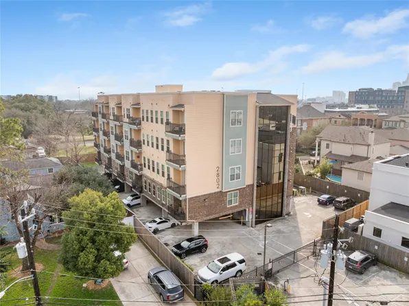 2802 Morrison St Unit 104, Houston, TX 77009