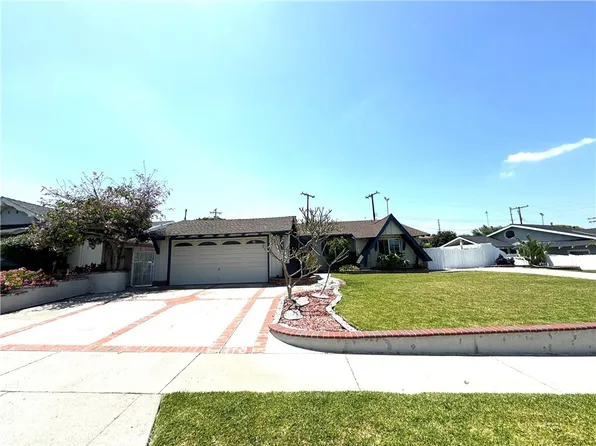 15034 Weeks Dr, La Mirada, CA 90638