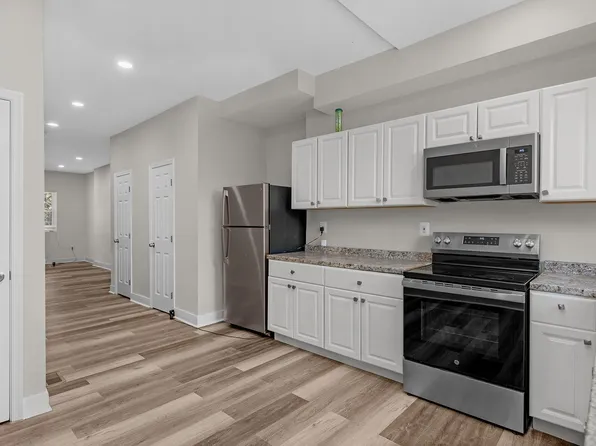 2533 Christian St, Baltimore, MD 21223