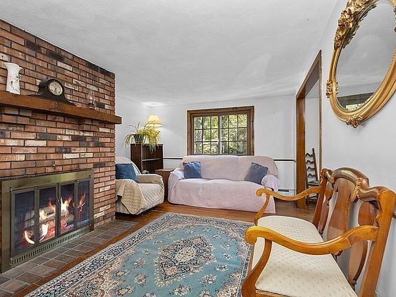 5th image of 56 Alton Rd