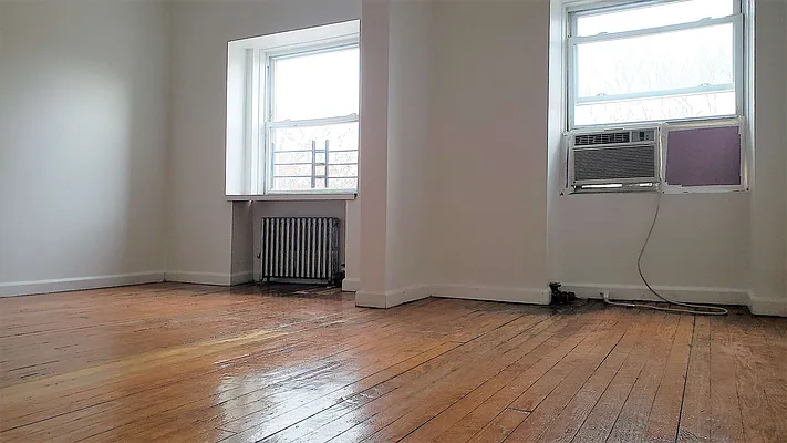 Rented by ZealEstate Group Inc | media 80