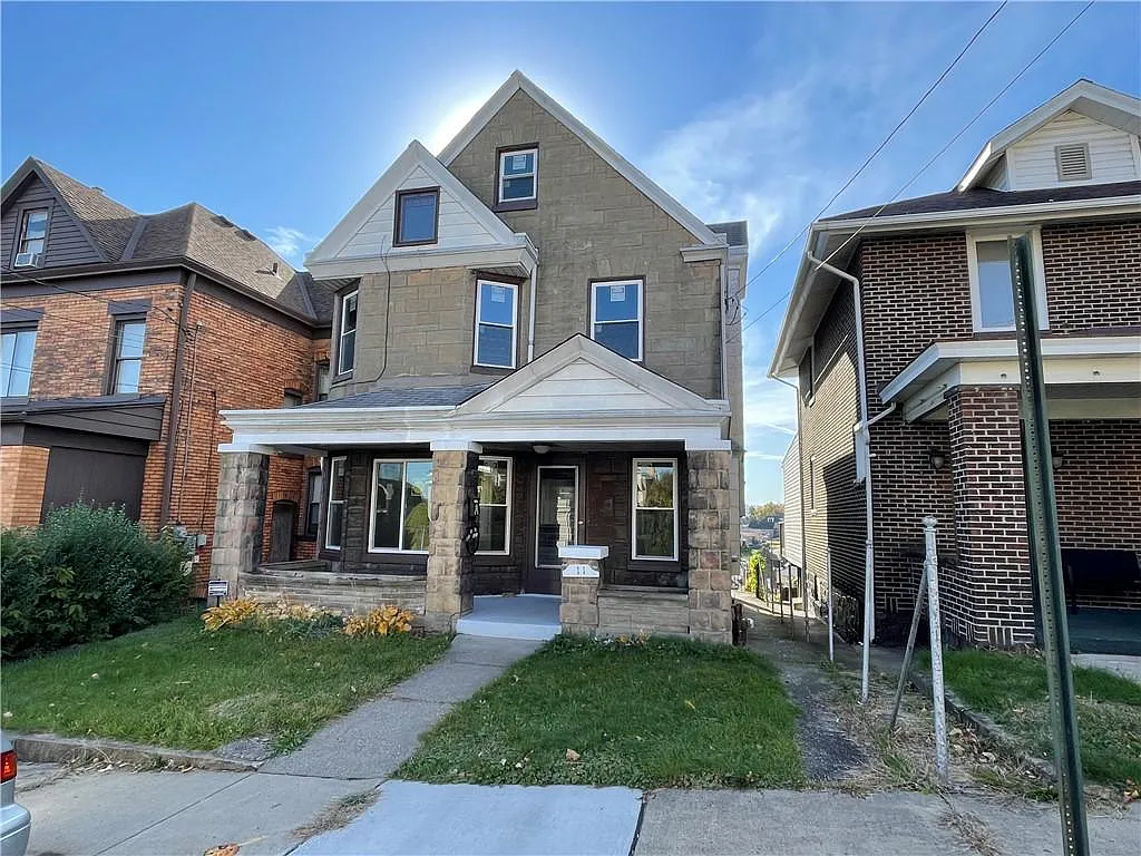 11 Frazier Ave photo 1