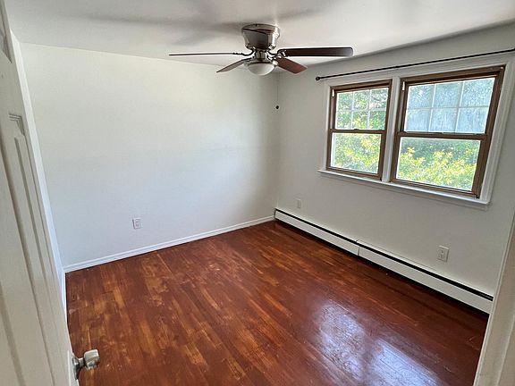 4th image of 325 Biltmore Ave #2B