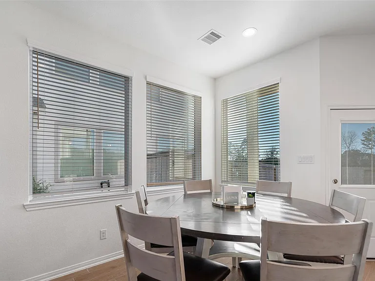 632 Silver Pear Ct — Photo 8