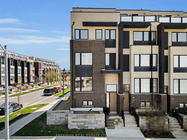 17 Locust Lodge Gdns, Toronto, ON M3K 0A9