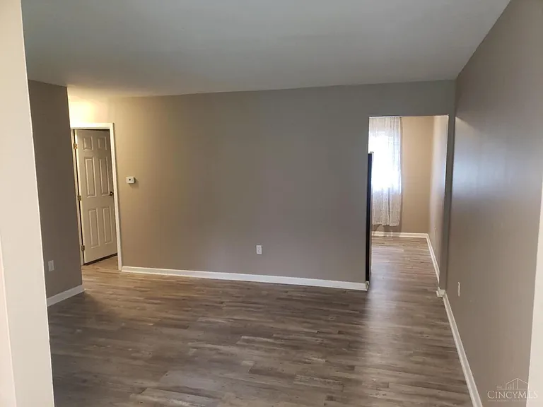 8838 Meadowview Dr #B — Photo 3
