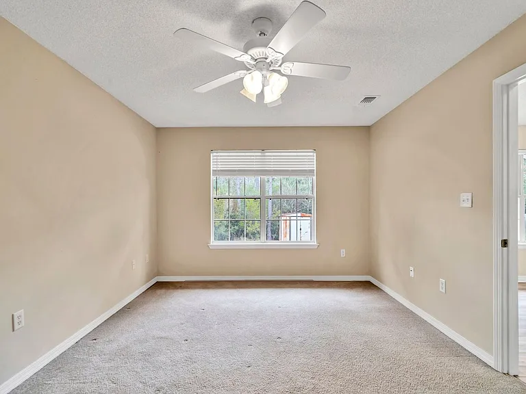 9750 Parker Lake Cir — Photo 13