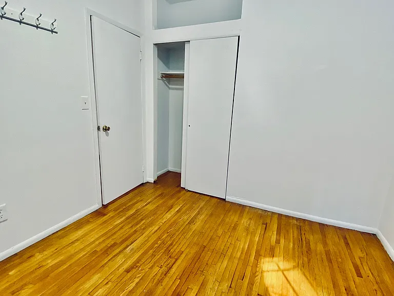 417 E 12th St #3B — Photo 7