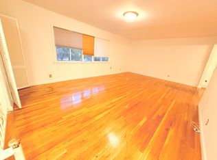 (Undisclosed Address), Little Neck, NY 11362