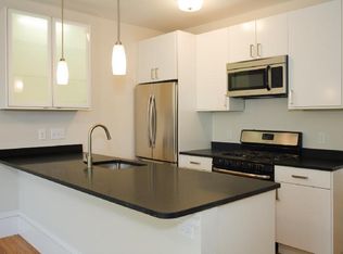 675 Massachusetts Ave APT 4, Boston, MA 02118