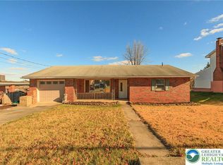 1135 Catasauqua Ave, Allentown, PA 18102