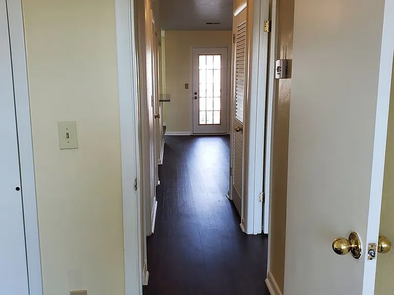 1893 Chantilly Ct — Photo 17
