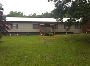 4954 Cromartie Rd, Gillsville, GA 30543