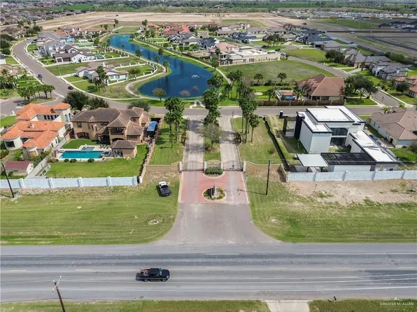 12817 N 41st Ln, Edinburg, TX 78541