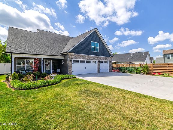 4th image of 7638 Bailey Landing Ln