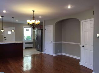 1402 Friendship St, Philadelphia, PA 19111