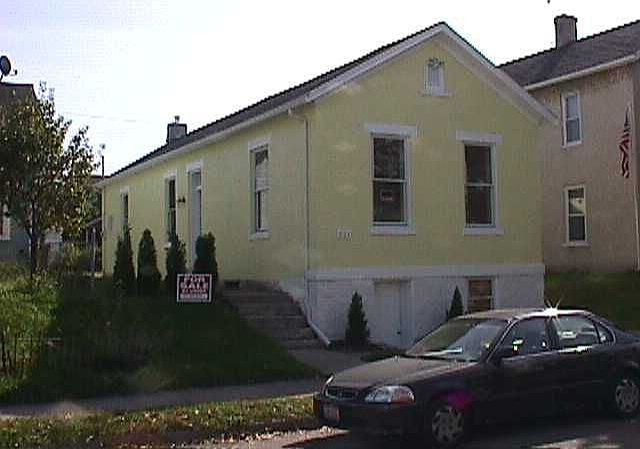 Front and lower entrance