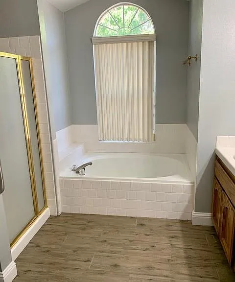 6078 N Hazel Ave — Photo 10