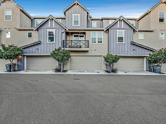 Garage side of the property