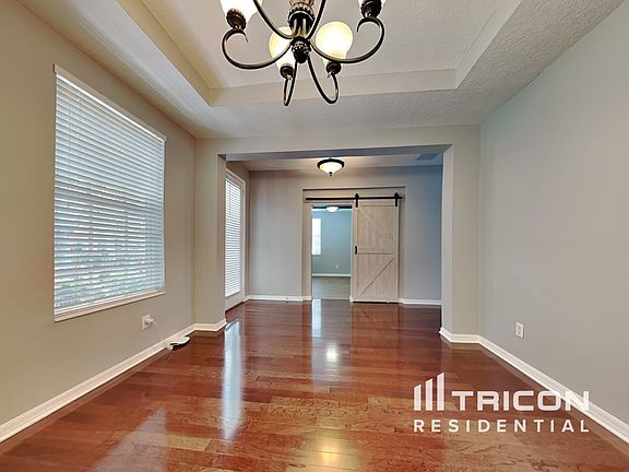 4th image of 16230 Palmettoglen Ct