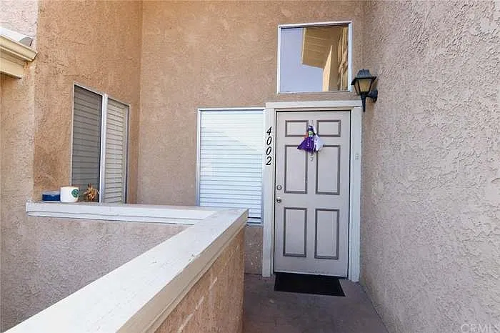 3 bed, 1114 sqft, $3,500 — Photo 4