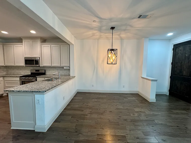 6285 Davison Way — Photo 5