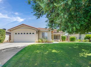 10335 Cheyenne Dr, Bakersfield, CA 93312