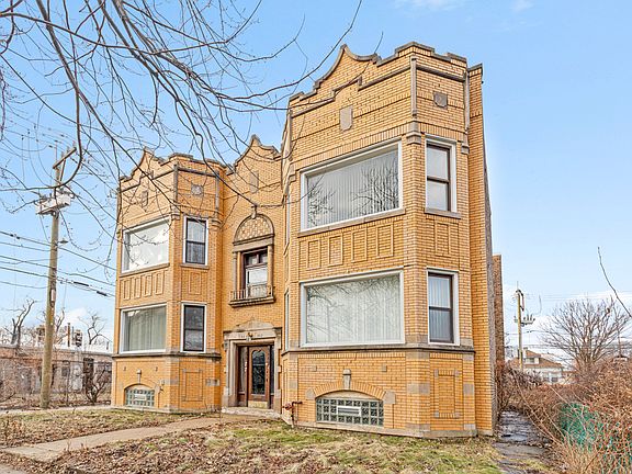 2nd image of 9442 S Ada St