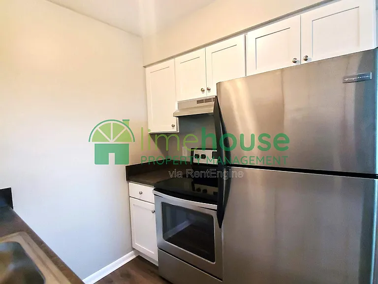 4314 Dunning Rd #4 — Photo 3