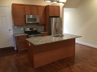 3014 N Calvert St APT 1, Baltimore, MD 21218