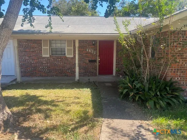 2611 Miori Ln, Victoria, TX 77901