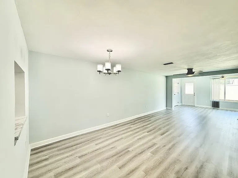 4411 Rustic Dr #1 — Photo 7