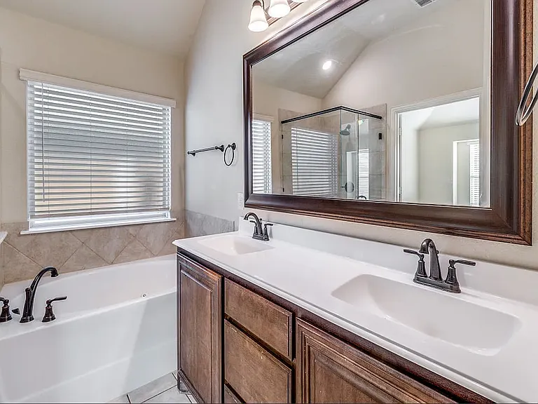 4320 Evening Sun Dr — Photo 19