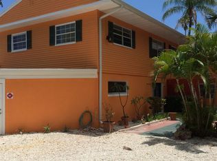 2115 1st St APT E, Indian Rocks Beach, FL 33785