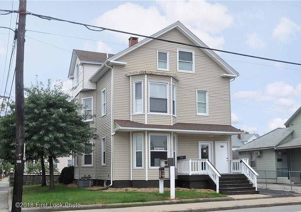 694 Park Ave, Cranston, RI 02910 Zillow