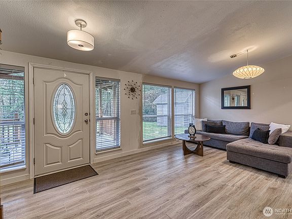 3rd image of 251 E Morris Creek Drive