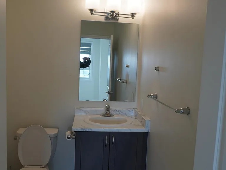 200 Lagerfeld Dr #512 — Photo 5