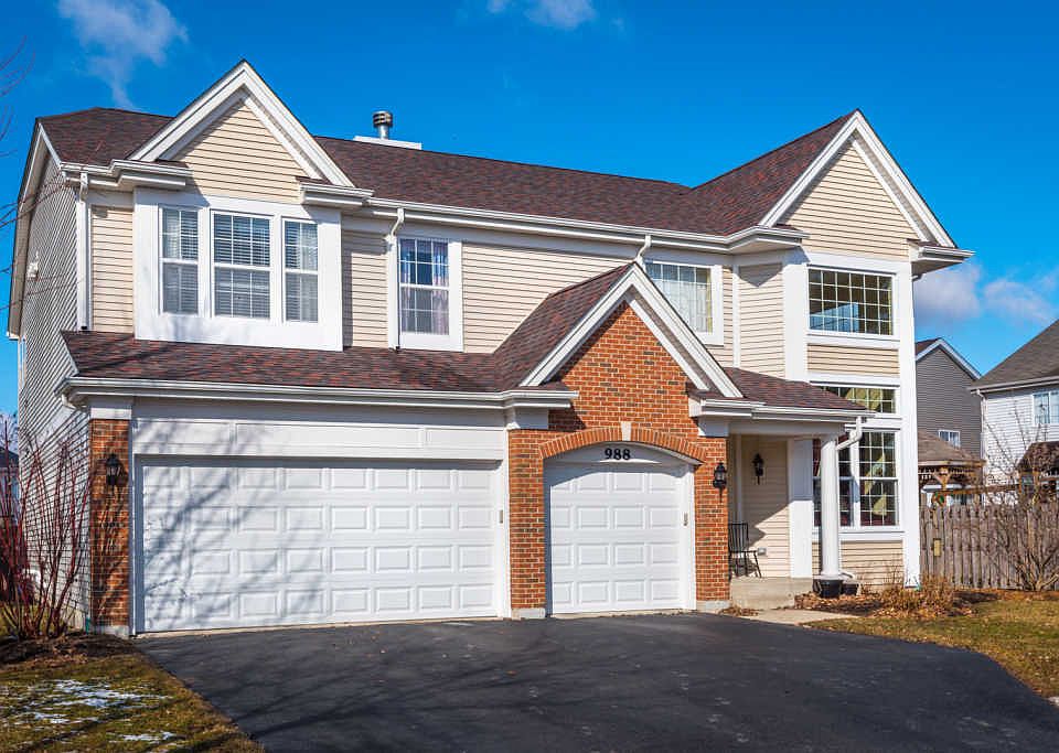 1st image of 988 S Greywall Dr