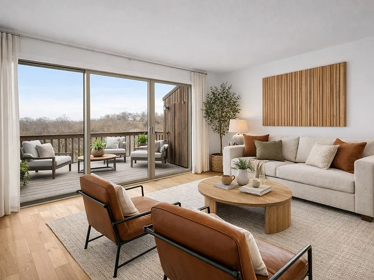 Village in the Park Apartments — Photo 17