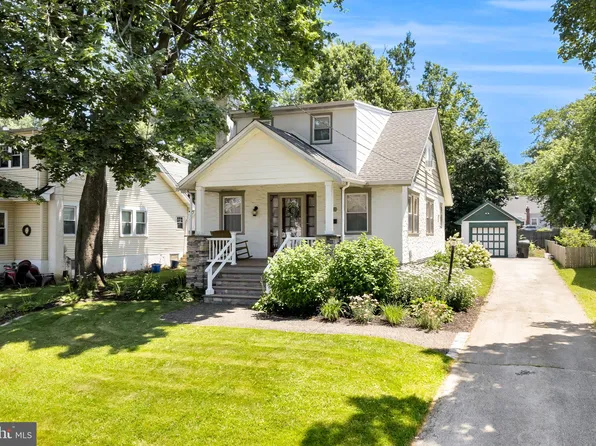 443 Tennis Ave, Glenside, PA 19038