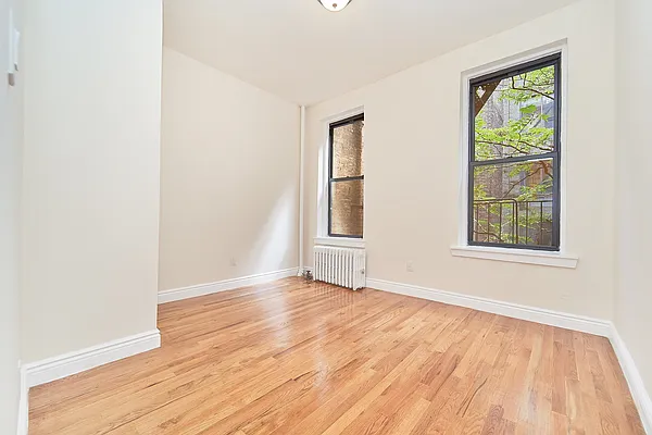 Rented by Living New York | media 11