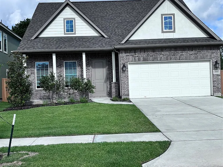 2517 Sherrilynn Sunset Dr — Photo 1