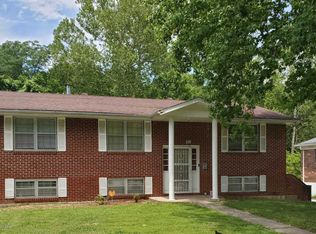 1318 Rosevalley Dr, Jefferson City, MO 65101