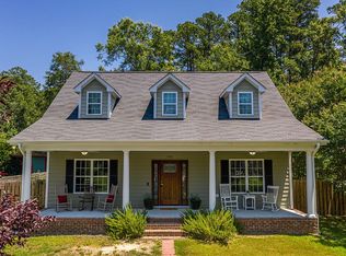 906 Hillsborough Rd, Chapel Hill, NC 27516