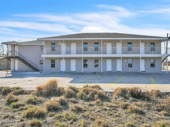 1303 Philadelphia St, Laredo, TX 78041