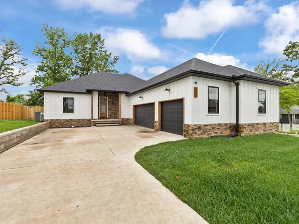 820 E Sugar Mill Road, Ozark, MO 65721